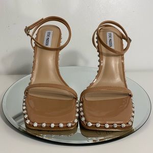 BRAND NEW Steve Madden Heels